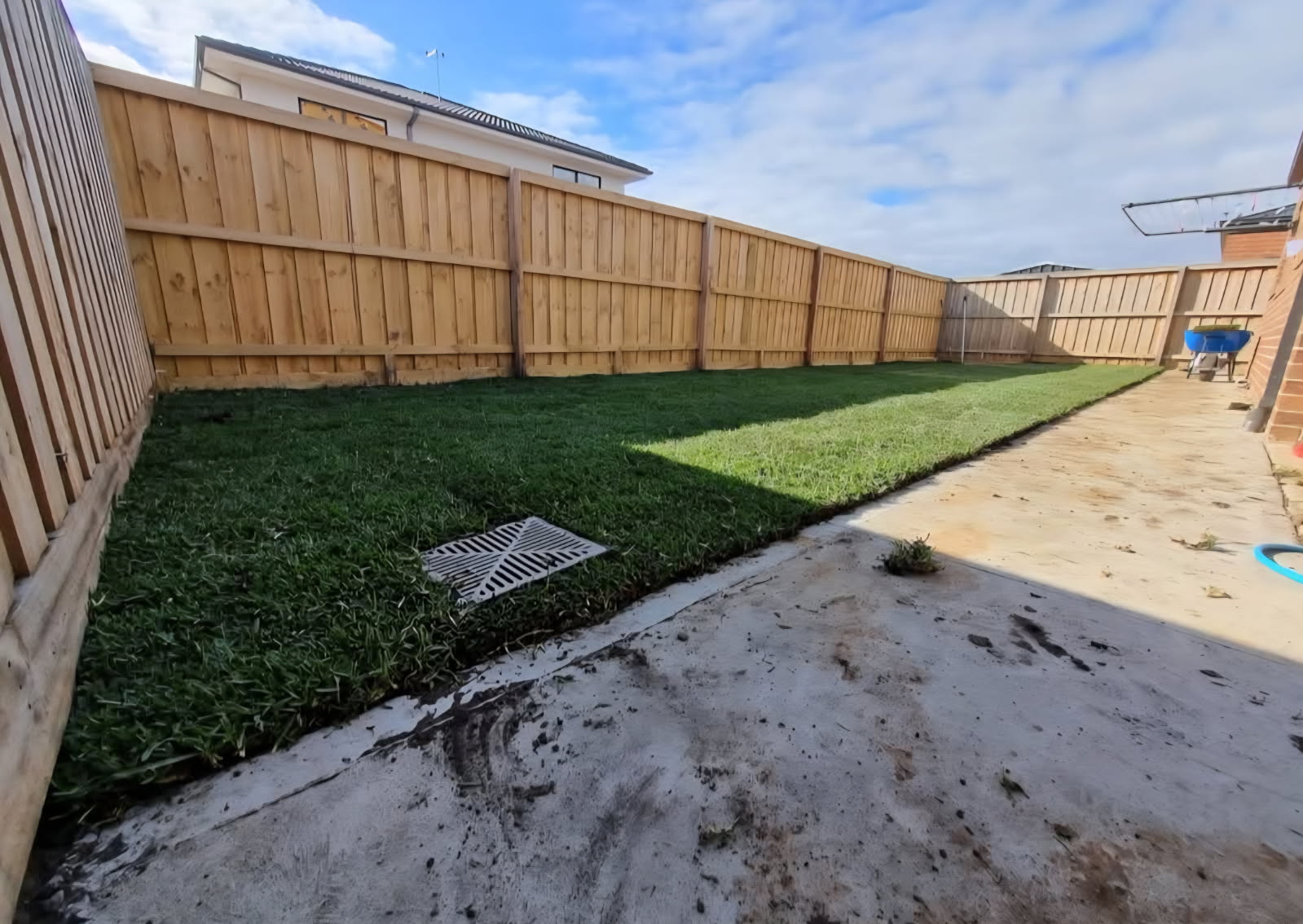 Tall Turf team on site